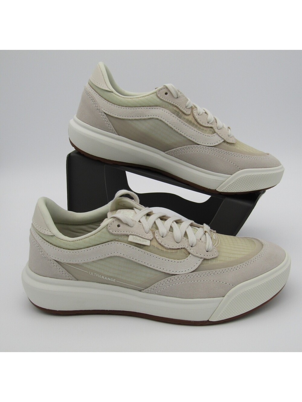 NWT Vans Mte Ultrarange 2.0 Se Woman's 9 Ripstop Vintage White